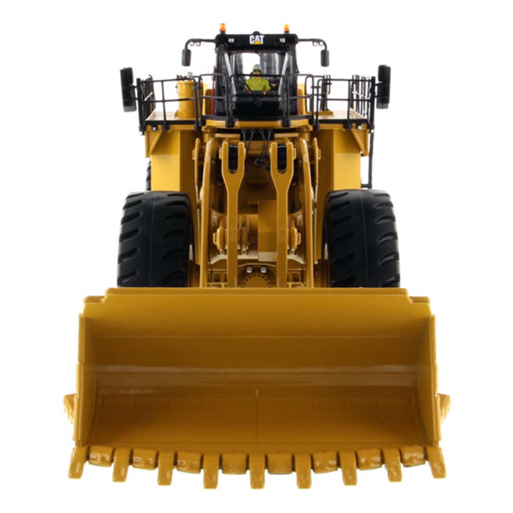 1:50 Cat® 994K Wheel Loader - Rock Bucket Version in Yellow