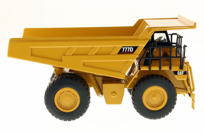 1:50 Cat® 777D Off-Highway Truck Core Classics Series