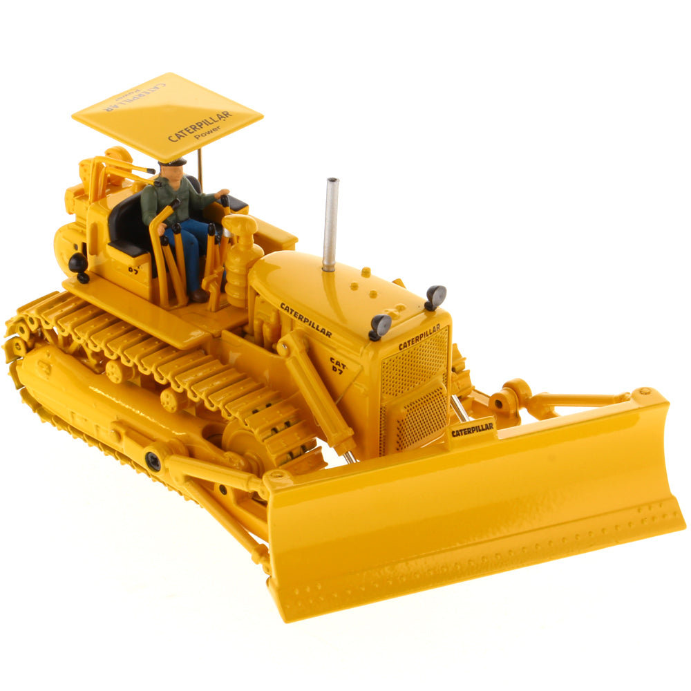 模型製作用品 CAT D7C TRACK-TYPE TRACTOR 85577 1:50 1:50 Cat®D7C Track Type Tractor, Vintage Series, 85577
