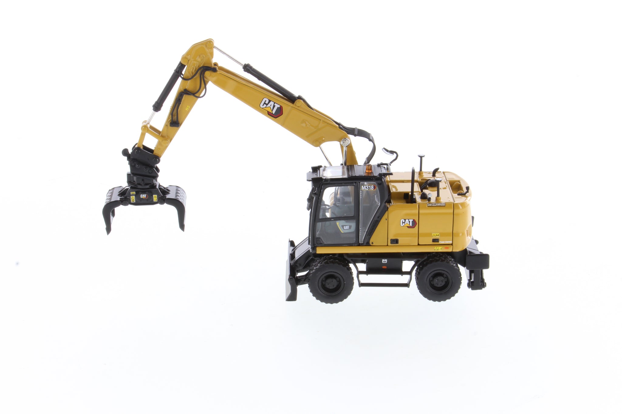 CAT M318 WHEELED EXCAVATOR カスタム品 1/50 1:50 Cat M318 Wheeled Excavator — Diecast Masters America